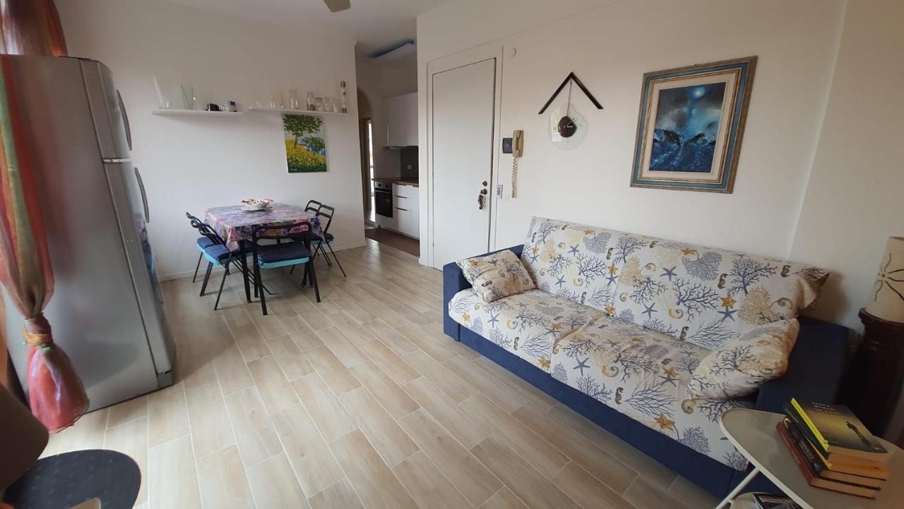 Casa Fronte Mare Sassonia Apartment